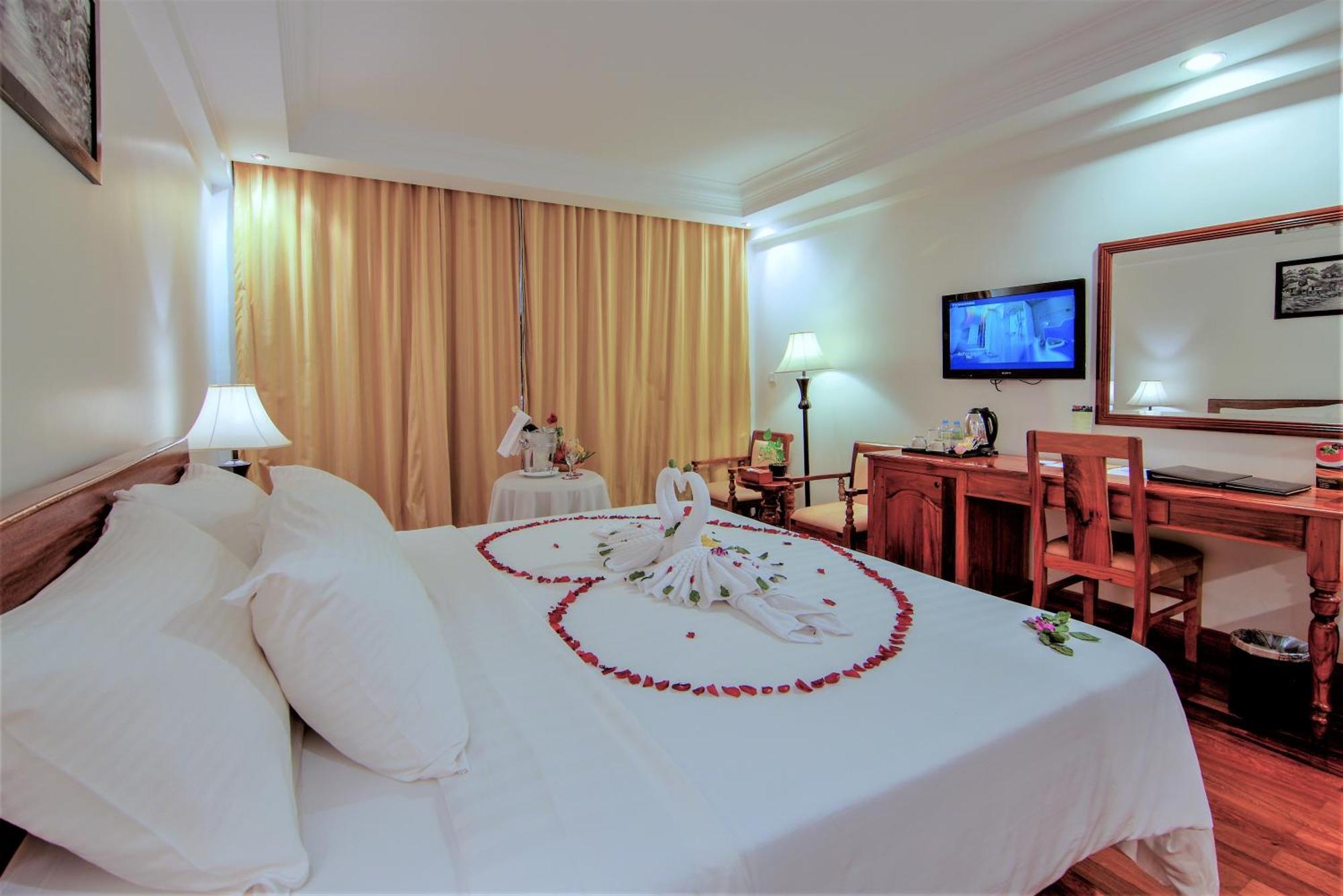 Hotel Somadevi Angkor Resort & Spa Siem Reap Zewnętrze zdjęcie