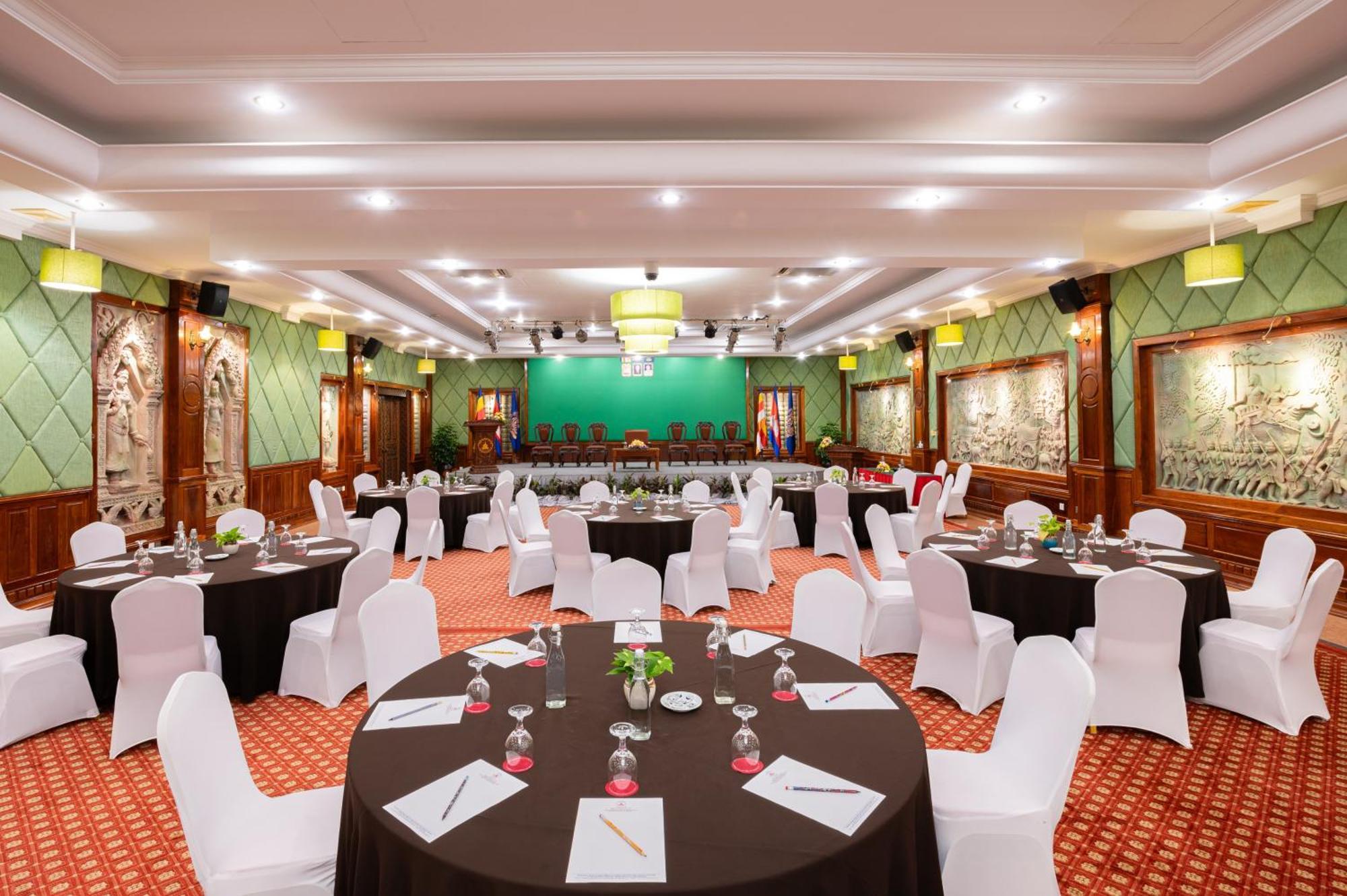 Hotel Somadevi Angkor Resort & Spa Siem Reap Zewnętrze zdjęcie