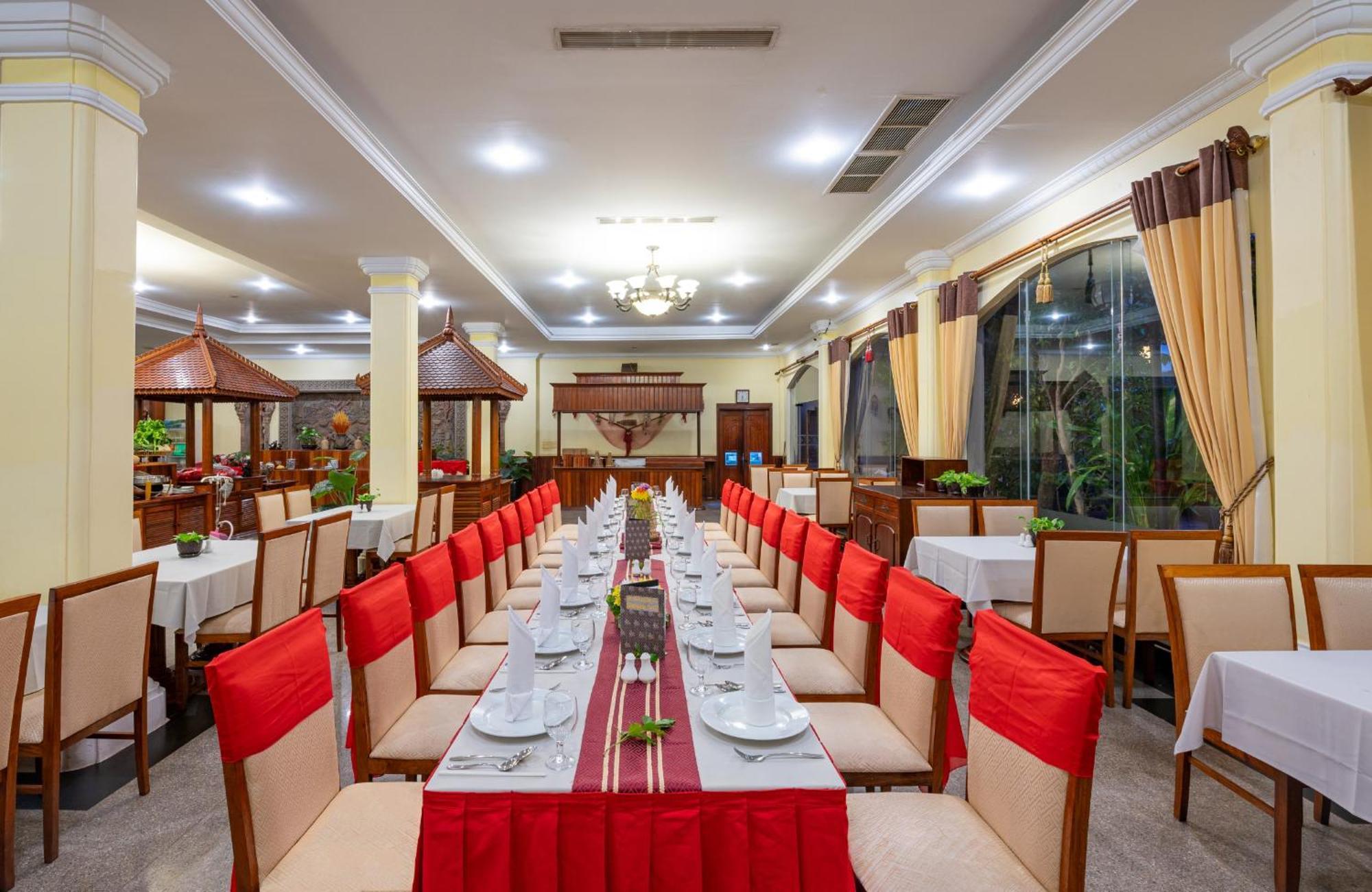 Hotel Somadevi Angkor Resort & Spa Siem Reap Zewnętrze zdjęcie