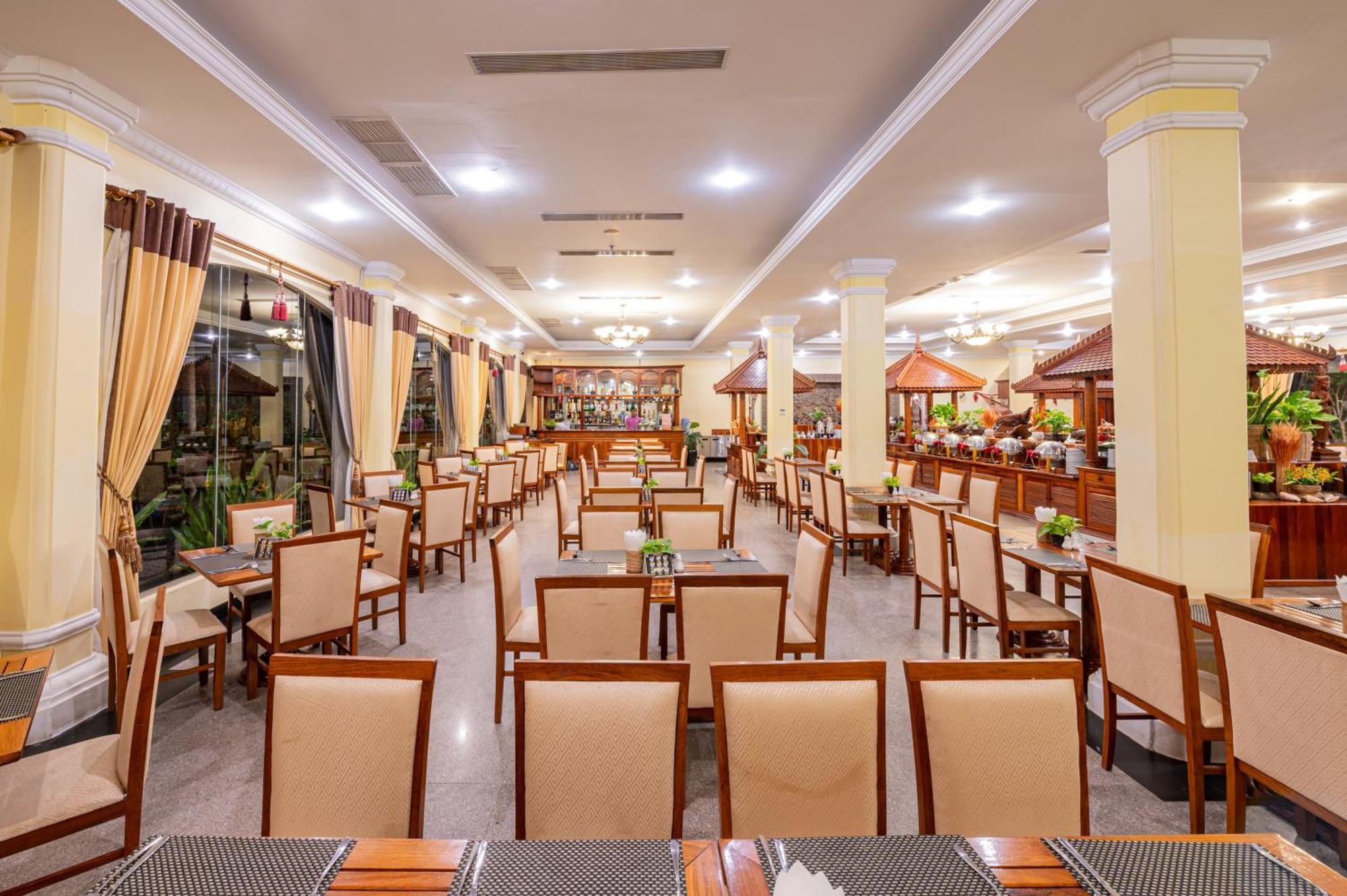 Hotel Somadevi Angkor Resort & Spa Siem Reap Zewnętrze zdjęcie