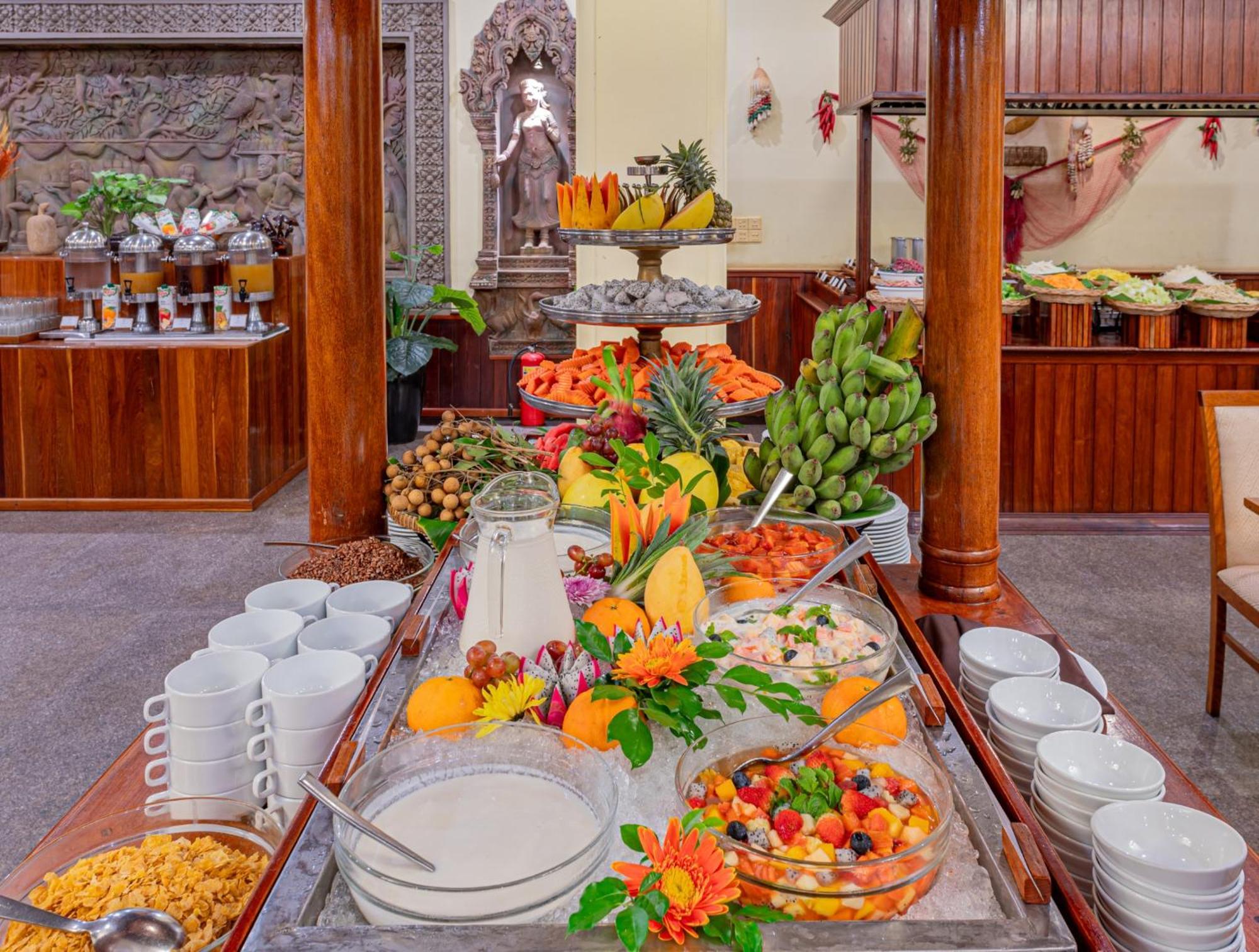 Hotel Somadevi Angkor Resort & Spa Siem Reap Zewnętrze zdjęcie