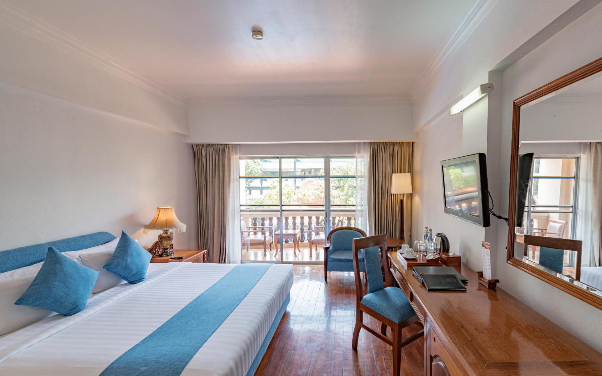Hotel Somadevi Angkor Resort & Spa Siem Reap Zewnętrze zdjęcie